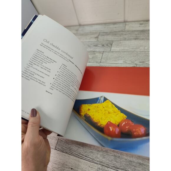 Gluten Free and Easy Cookbook by Robyn Russell Softcover - Picture 4 of 12